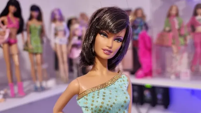 Barbie Basics Jeans 002 Lara