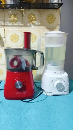 Kit multiprocessador e liquidificador funciona perfeitamente