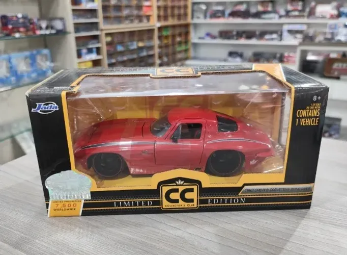 Miniatura Jada Toys 1:24 Corvette 1963 Sting Ray Edição Limitada
