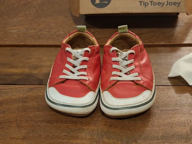 Tênis tip toey joey