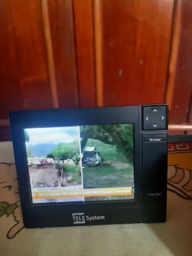 Tv digital colorida de 5