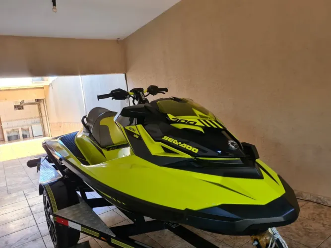 Jet Ski Sea Doo RXP 300