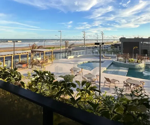 Maravista Home Beach: Apartamento com 2 Vagas e Vista para o Mar