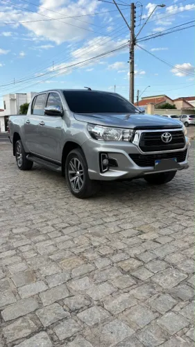 Toyota Hilux CD SRV 4X4 2.8 TDI Diesel Aut. 2019