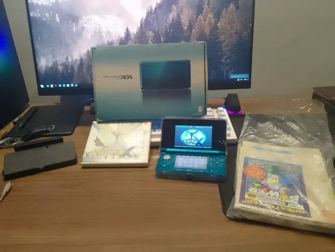 Nintendo 3DS completo na caixa + Pokémon X CIB