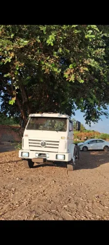 Caminhão volkswagen 35.300
