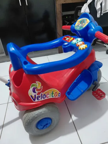 Triciclo infantil calesita 