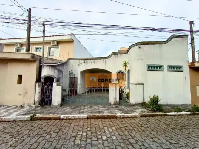 Casa com 1 dormitório para alugar, 100 m² por R$ 2.777/mês - Vila Figueira - Suzano/SP