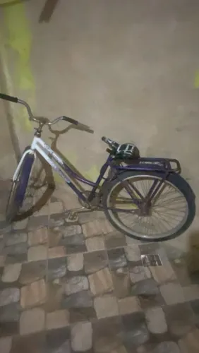 Vende-se bicicleta, contra pedal aro 26