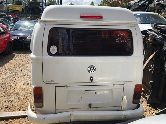 Vw Kombi 2013 1.4 vendido em peças