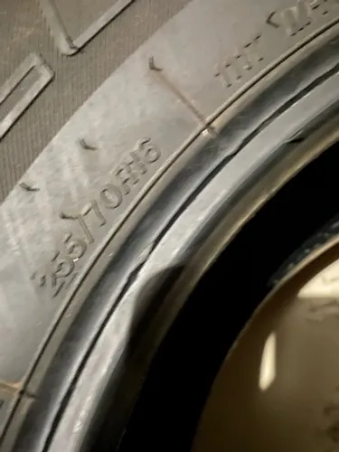 Pneu 255/70/16 Bridgestone Dueller AT 693 novo unidade valor mínimo