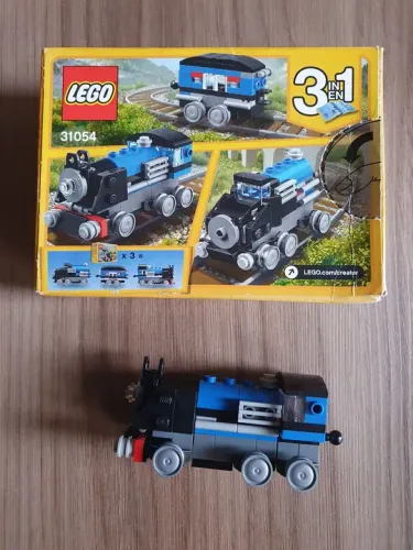 LEGO Creator 3 em 1 - (31054)