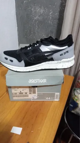 Tênis Asics Gel Lyte III - Novo - Tamanho 44