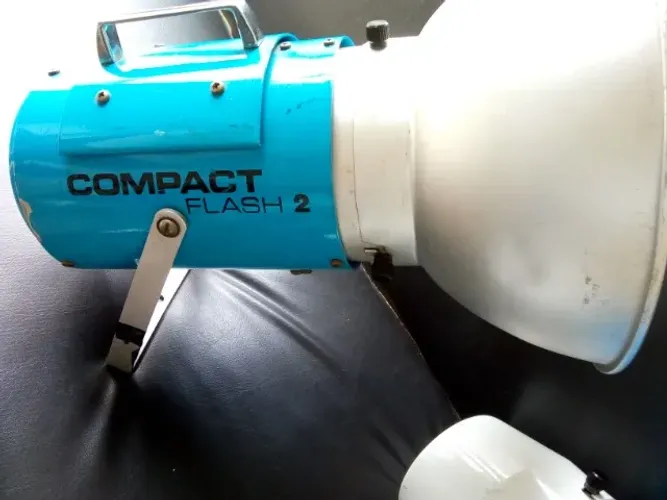Flash Frata Azul - Compact Flash 2