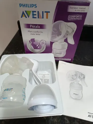 Extrator de Leite Manual Avent Pétala e Kit mamadeiras Evolution Lillo 