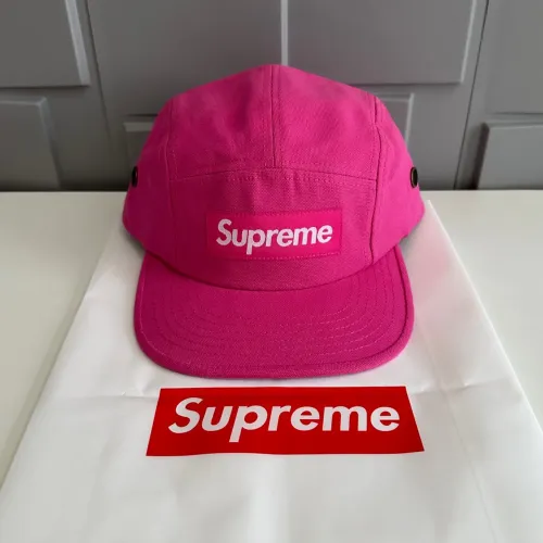 Boné Supreme Washed Canvas Rosa