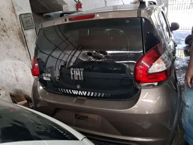 Lanterna traseira fiat mobi original