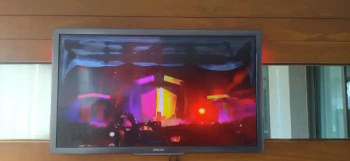 Tv Philips LCD 55 polegadas 