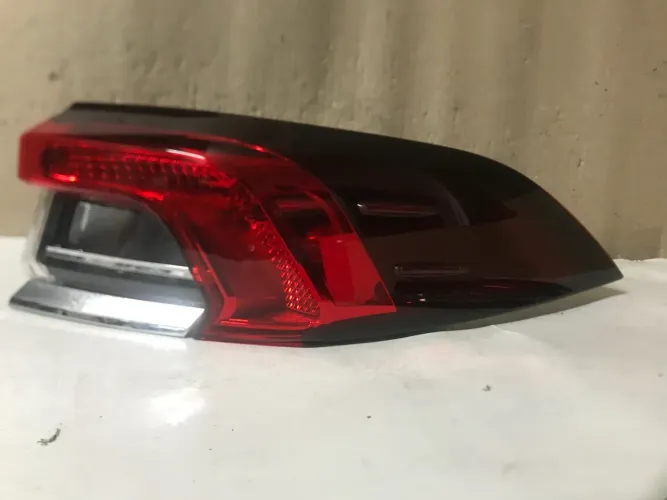 Lanterna Corolla sem led 