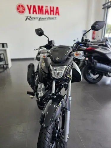 NOVA FACTOR 150 25/25 + EMPLACAMENTO OLX BLACK  MELHOR PREÇO DO ANO!!