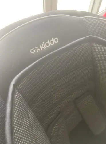 Cadeirinha de bebê para carro Kiddo
