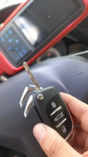 Chaveiro no Cristo plantão 24 horas 