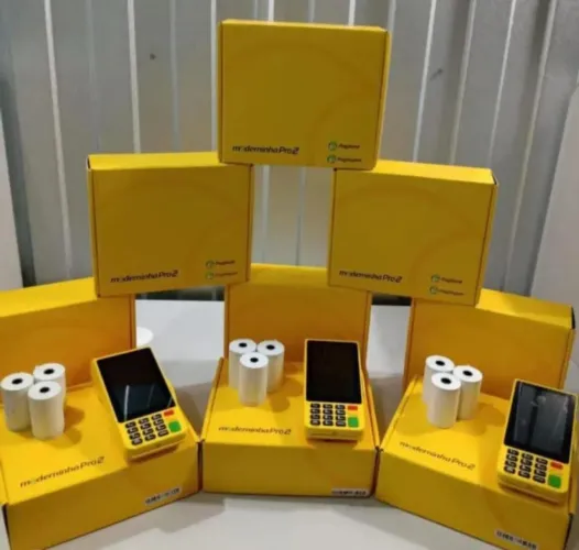 Máquina de cartão moderninha pro