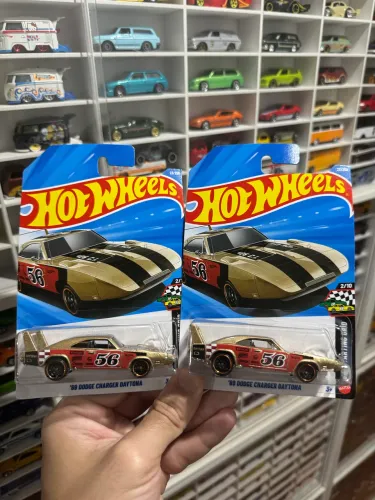 Hot Wheels 2025 - ?69 Dodge Charger Daytona