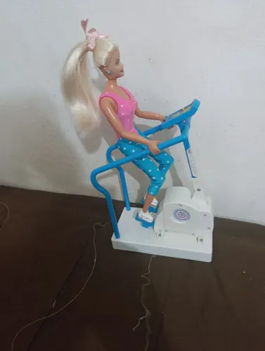 Boneca Barbie Fitness