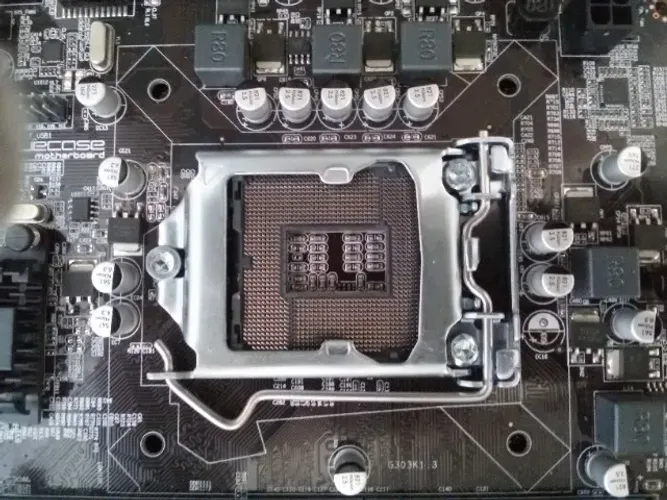 placa mãe h61 de3 geração Blue case (com defeito)
