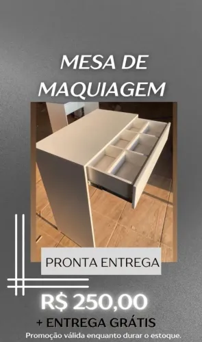 MESA DE MAQUIAGEM
