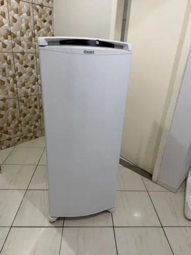 Geladeira Consul 300 litros nova !!!