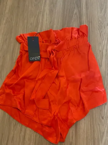 Short de cetim vermelho open -TAM P