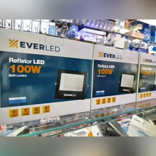 Promoção caixa fechada 10 peças Refletor 100w R$ 21,90 un.=219,00cx (JK Eletrônicos)