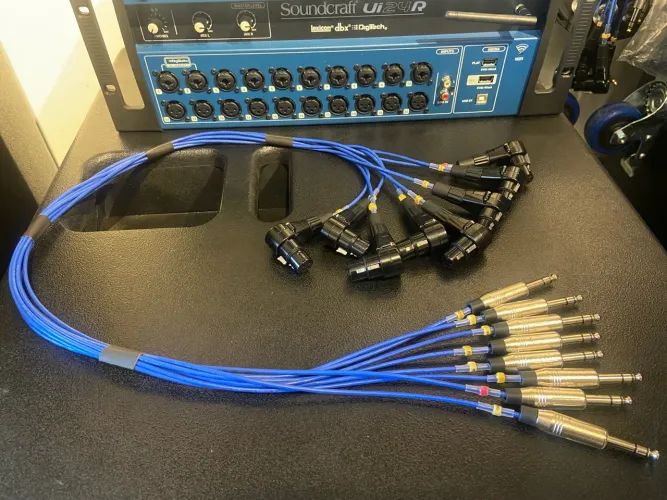 Multicabo Ui24R para Powerplay 