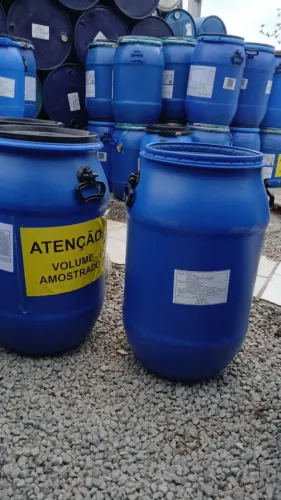 Bombonas de 80 litros tampa de lacre !