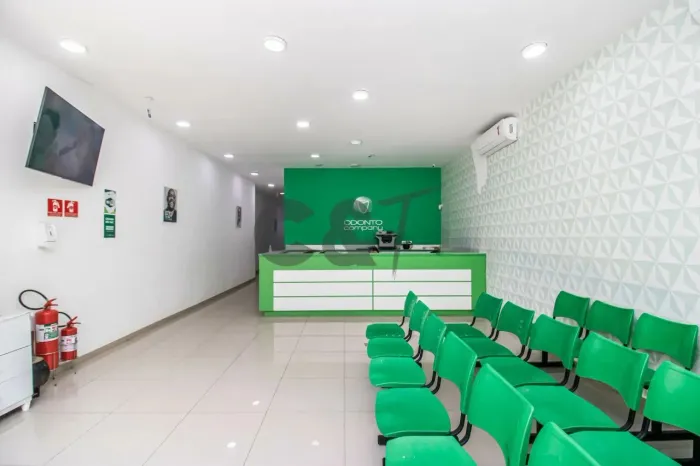 Loja Comercial com 250m² para Alugar em Santo Amaro - São Paulo/SP