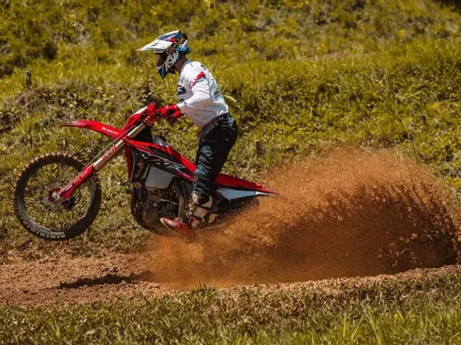 Mxf 250 RXi-R 2026 Reserve!