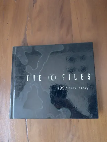 Agenda 1997 Arquivo X (X Files Desk Diary 1997)