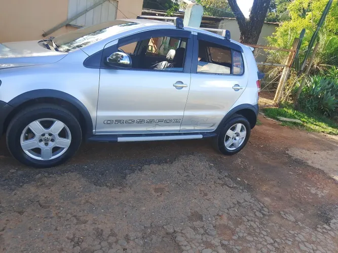 Volkswagen Crossfox 1.6 MI Total Flex 8V 5P 2008