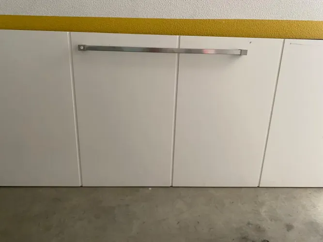 Porta do puxador inox