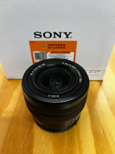 Lente Sony FE 28-60mm f/4-5.6