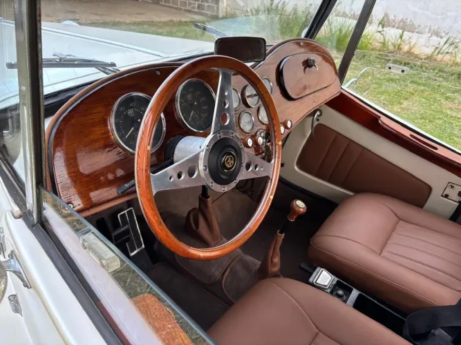 MP Lafer Classico 1.6 8V Gasolina 2P Manual 1980