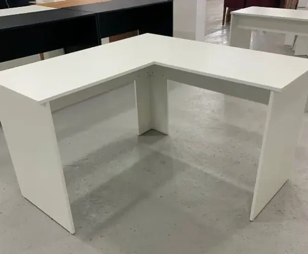 Mesa de escritorio em mdf