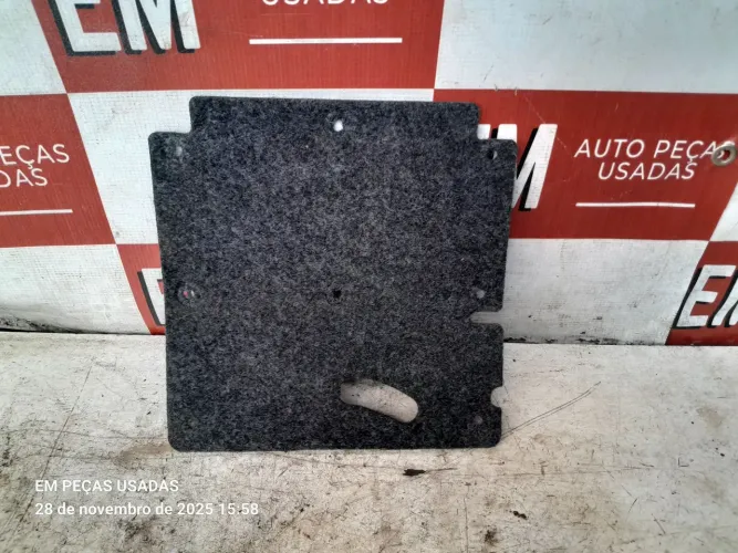 Forro da tampa traseira Ford fiesta sedan1.6 2005