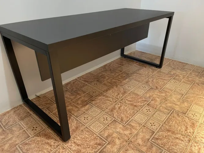 MESA DE ESCRITORIO INDISTRIAL PRETA 1.50x0.70a LOJA IKONMIXOFFICE