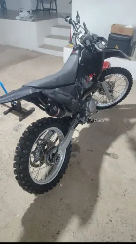 CRF 230 ZERADA