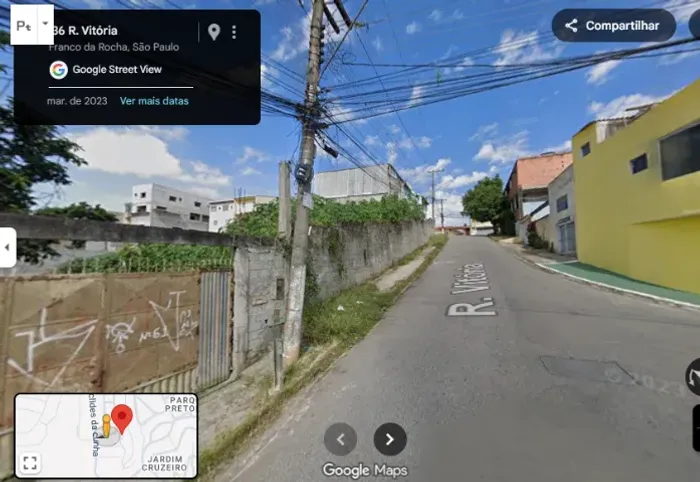 VENDE-SE UM TERRENO EM FRANCO DA ROCHA