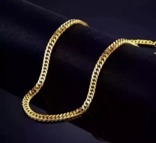Corrente Dourada Elegante - Design Exclusivo