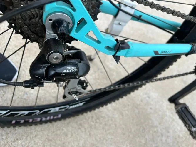 Bicicleta toda shimano alivio